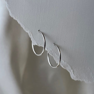 14k White Gold Medium Sleeper Hoops