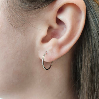 14k White Gold Medium Sleeper Hoops