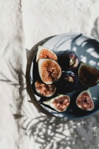 Fresh Fig + Cedar Travel Candle