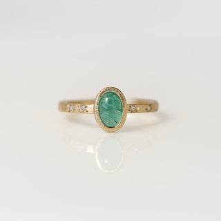 Sgraffito and Line-Engraved Panshir Emerald and Diamond Ring