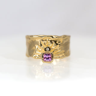 Rising Star Sapphire & Diamond Ring