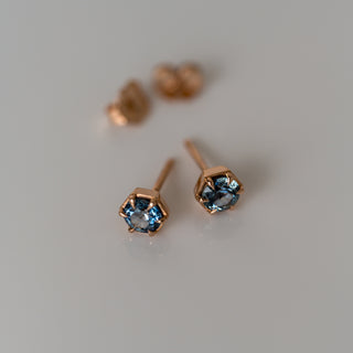 Montana Sapphire Studs