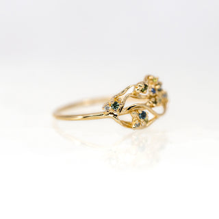 Asrai Garden Ring - Narcissus & Moss