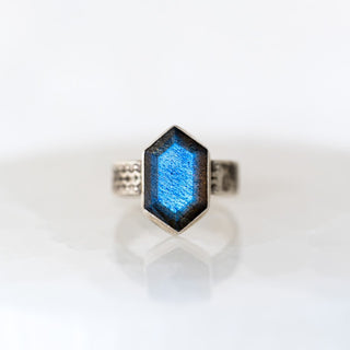 Labradorite Shield Ring