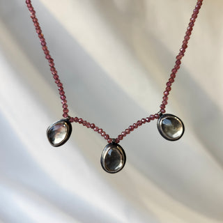 Champagne Quartz On Garnet Bead Necklace