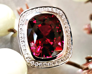 Juicy Gem Concept Rhodolite Garnet Ring