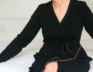 The Island Dusk Robe With Pink Trim