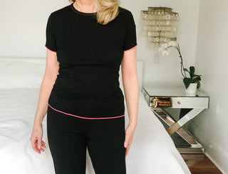 The Island Lounge Tee With Pink Trim