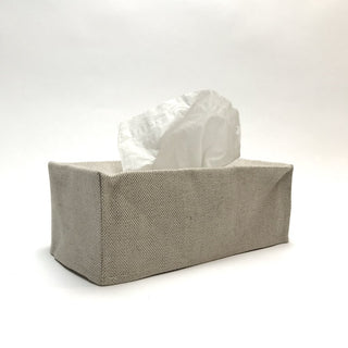 Oatmeal Tissue Cover