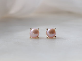 Yellow Gold Freshwater Pink Pearl Studs