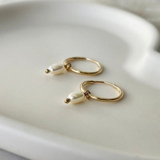 Dewdrop Pearl Earrings