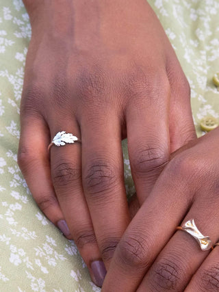 Chrysanthemum Leaf Ring