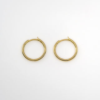 16MM Yellow Gold Light Huggies