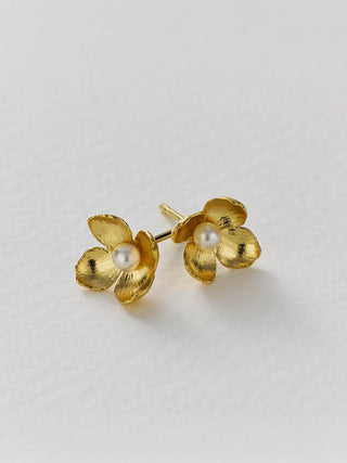 Cuckoo Flower Stud Earrings with White Pearl