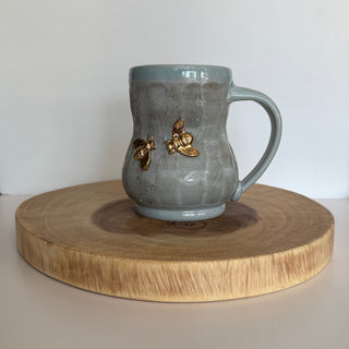 Double Golden Bee Mug 4