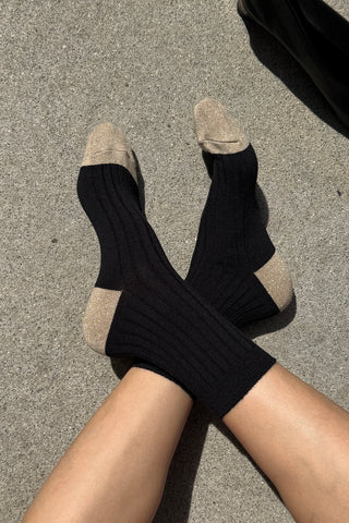 Her Glow Socks-Black/Gold