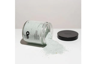 Herbal and Petal Soothing Bath Soak