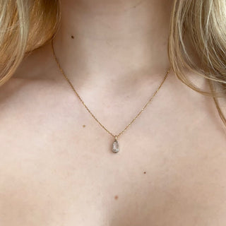 Pear Shaped Diamond Necklace