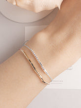Load image into Gallery viewer, Lovassion &quot;Sister&quot; Morse Code Bracelet