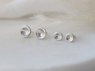 Mussel Shell Stud Earrings