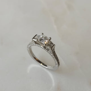 Platinum Diamond Ring