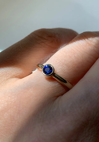 Slice Solitaire Sapphire Ring