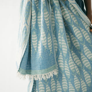 Towel- Crinkle- Travelling Fish