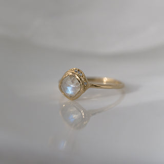 Mini Cove Moonstone Ring