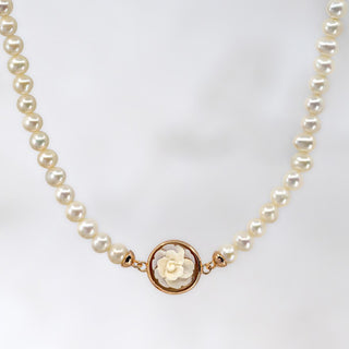 Rose Ballet Peony Choker