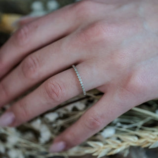 White Gold Diamond Milgrain Band