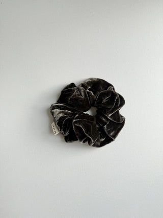 Silk Velvet Scrunchies - Black Pearl