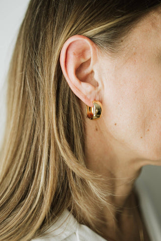 Aura Hoops Gold Bold