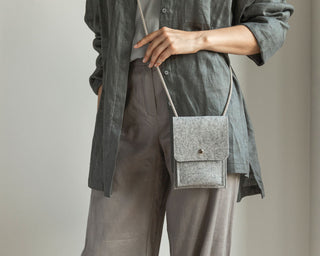 Wool Felt Crossbody Phone Bag - Ash Gray