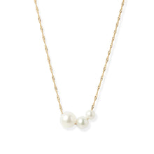 Load image into Gallery viewer, Poppy Finch Gradual Pearl Pendant Necklace