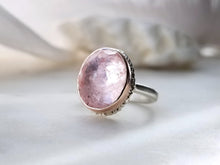 Load image into Gallery viewer, Morganite Ring