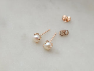 Rose Gold Freshwater Pearl Studs