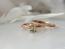 Load image into Gallery viewer, Champagne Oval Diamond Ring