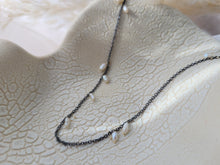 Load image into Gallery viewer, Long Pearl Cluster Necklace
