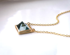 Classically Inspired Pyramid Cut Aquamarine Pendant