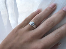 Load image into Gallery viewer, Tiana Solitaire Diamond Ring