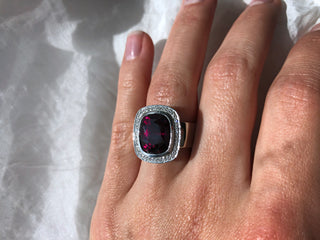 Juicy Gem Concept Rhodolite Garnet Ring