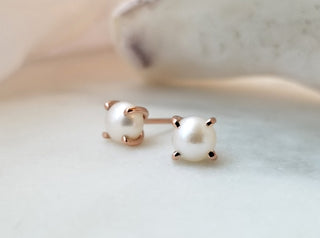 Rose Gold Freshwater Pearl Studs
