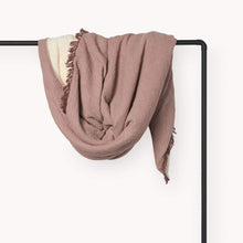 Load image into Gallery viewer, Pokoloko Fleece Lined Crinkle Throw - Shell