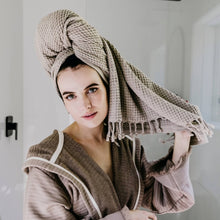 Load image into Gallery viewer, Pokoloko Stonewashed Waffle Towel - Clay