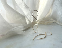 Load image into Gallery viewer, Small Infinity Earrings Yellow Gold Filled