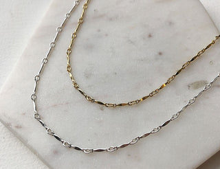 Strut Jewelry Bar Chain Necklace