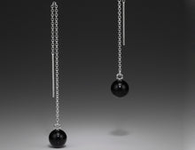 Load image into Gallery viewer, Silver Onyx Thread Earrings