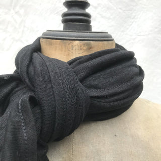 Pi'lo Knit Linen Black Shawl