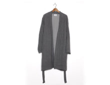 Load image into Gallery viewer, Tofino Towel Co. The Quest Bath Robe-Grey