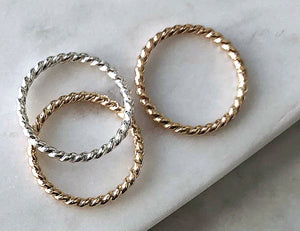 Strut Jewelry 14K Gold-Filled Twist Single Stacking Bands